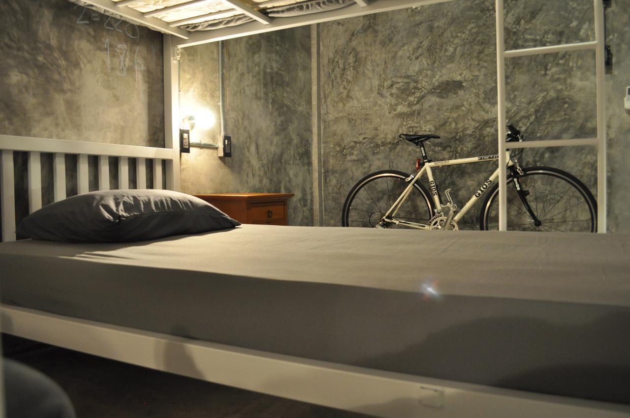 Nexchange Hostel Бангкок Экстерьер фото